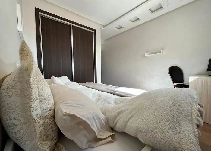 Lovely Family Condo In Residence Marrakech
